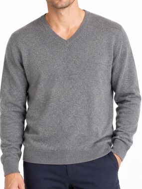 Bloomingdale’s Men’s Store 100% Cashmere Gray V-Neck Sweater L